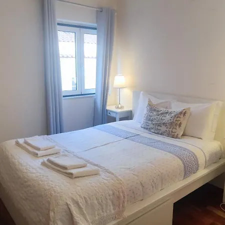 Lovely , Central, Free Parking Apartament Lizbona